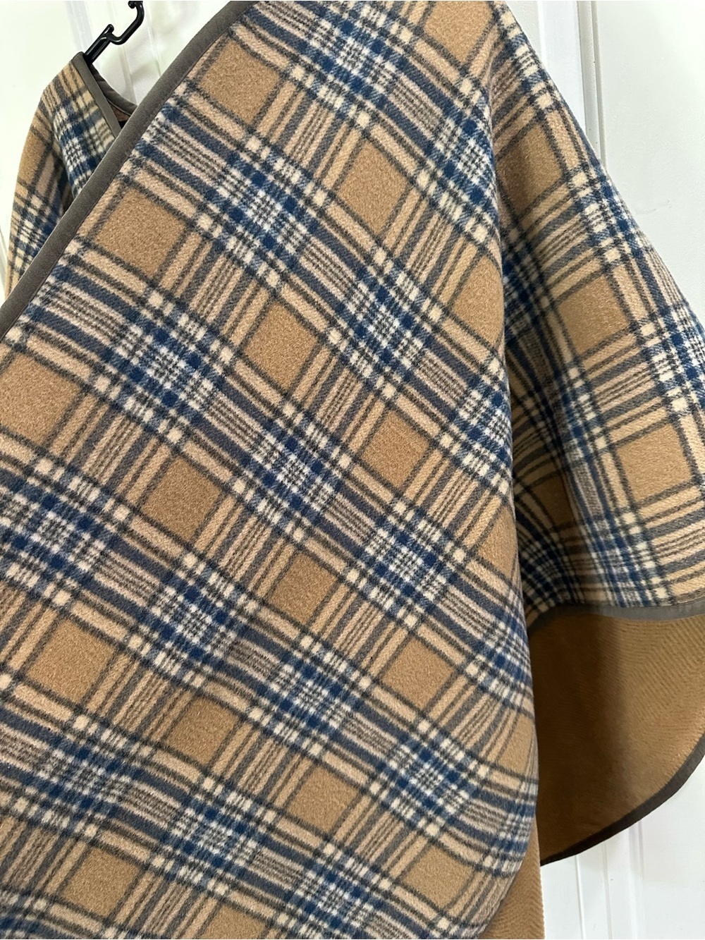 Pendleton reversible merino wool Ruana cape wrap Carmel plaid OS quit luxury - Picture 9 of 10